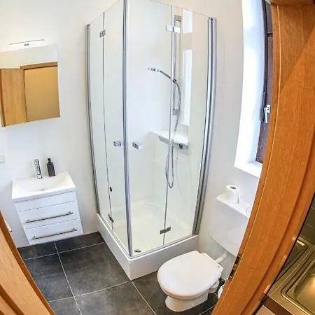 Lägenhet Charming With Parking Spot Würzburg